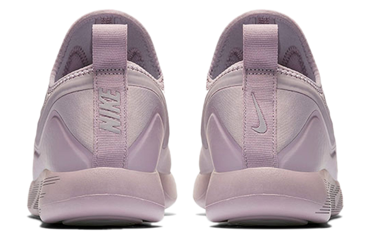 Purchase (W) Nike Lunarcharge Low-Top Laufschuhe Rosa 923620-501