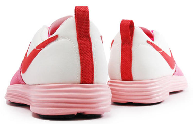 Lookbook (W) Nike Lunarmtrl + Basses Rose/Blanc 555260-600