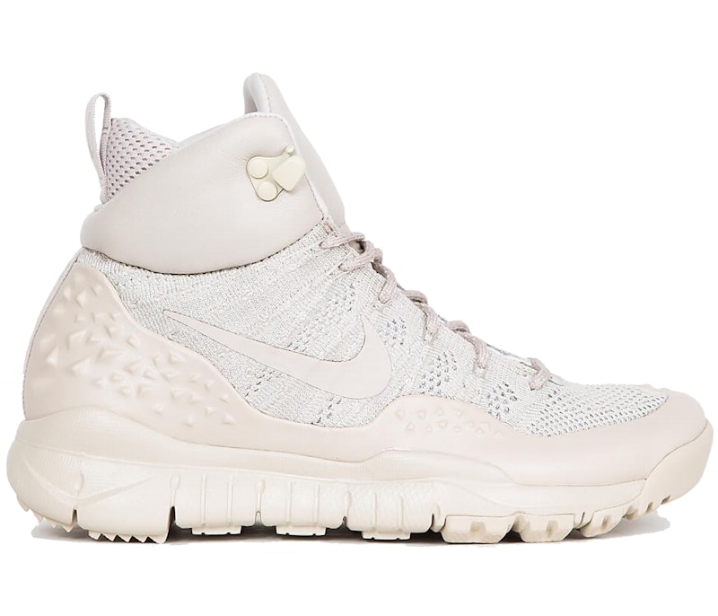Buy (W) Nike Lupinek Flyknit ''Light Bone'' Lichtgrijs 862512-200