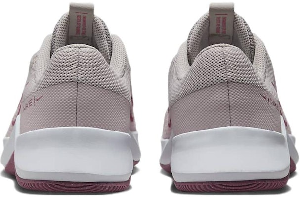 (W) ナイキ MC トレーナー 2 グレーピンク DM0824-004 Purchase (W) ナイキ MC トレーナー 2 グレーピンク DM0824-004