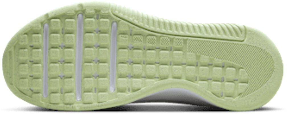 (W) ナイキ MC トレーナー 3 ホワイト/ベアリーボルト/メタリックシルバー FQ1830-108 Order (W) ナイキ MC トレーナー 3 ホワイト/ベアリーボルト/メタリックシルバー FQ1830-108