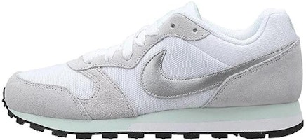 (Women) Nike MD Runner 2 'White' 749869103 (Women) Nike MD Runner 2 'White' 749869103