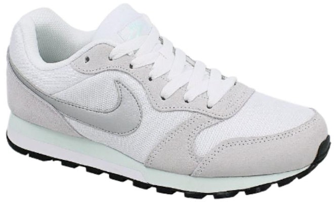 (W) 耐克 MD Runner 2 白色款 749869103 Lookbook (W) 耐克 MD Runner 2 白色款 749869103