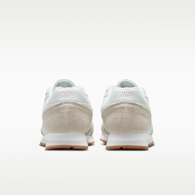 Details for (W) Nike MD Runner 2 Photon Dust/Bianco/Marrone Medio Gum/Sail 749869-019