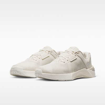 Purchase (W) Nike Metcon 10 Light Orewood Brown/Phantom/Sail/Metallic Silver Lelaki Malaysia HQ2620-102