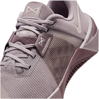 (W) Nike Metcon 10 Licht Violet Ore Tattoo HQ2620-200 Details for (W) Nike Metcon 10 Licht Violet Ore Tattoo HQ2620-200