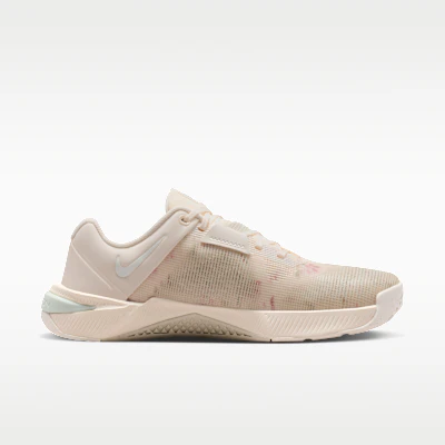 (Women) Nike Metcon 10 SE Chalk/Light All Wood Brown/Light Silver IB6544-100 Lookbook (Women) Nike Metcon 10 SE Chalk/Light All Wood Brown/Light Silver IB6544-100