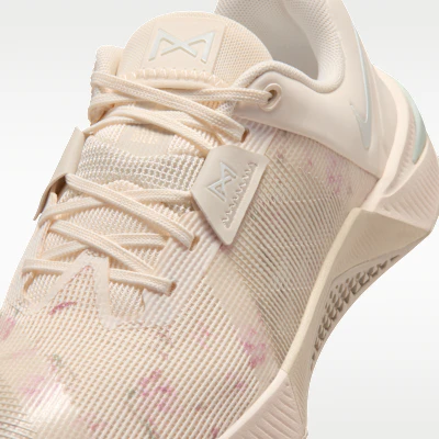 (Women) Nike Metcon 10 SE Chalk/Light All Wood Brown/Light Silver IB6544-100 Sizing (Women) Nike Metcon 10 SE Chalk/Light All Wood Brown/Light Silver IB6544-100