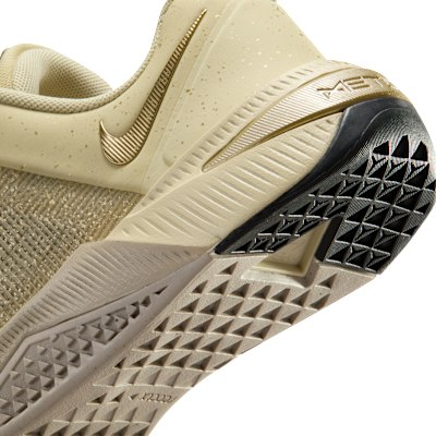 (W) Nike Metcon 10 SE Hellkhaki/Cream II/Anthrazit/Metallic Gold Grain IB6544-200 1