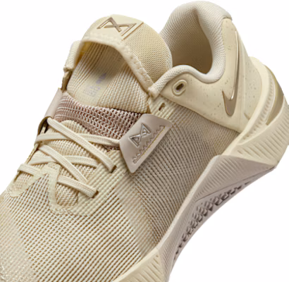 (W) Nike Metcon 10 SE Hellkhaki/Cream II/Anthrazit/Metallic Gold Grain IB6544-200 2