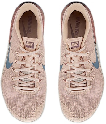 (W) 耐克Metcon 4 '粒子米色' 924593-240 Lookbook (W) 耐克Metcon 4 '粒子米色' 924593-240