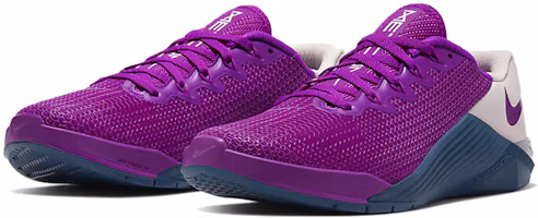 Lookbook (W) Nike Metcon 5 'Púrpura Intenso' AO2982-546