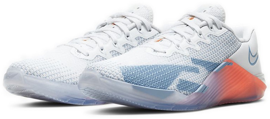(W) 耐克 Metcon 5 Premium '渐变鞋底' CJ0818-146 Lookbook (W) 耐克 Metcon 5 Premium '渐变鞋底' CJ0818-146