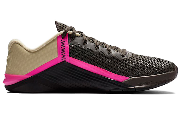 Order Nike Metcon 6 Hitam/Merah Muda/Cokelat CK9388-063