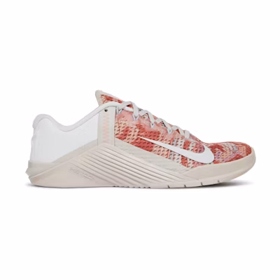 (W) Nike Metcon 6 'Desert Sand Crimson Bliss'