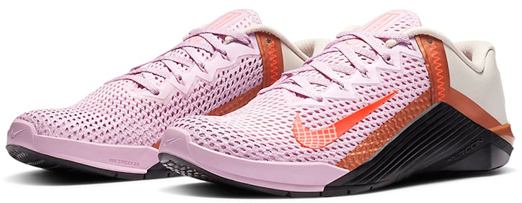 (W) Nike Metcon 6 'Merah Jambu Arktik Muda Tembaga' AT3160-686 Lookbook (W) Nike Metcon 6 'Merah Jambu Arktik Muda Tembaga' AT3160-686