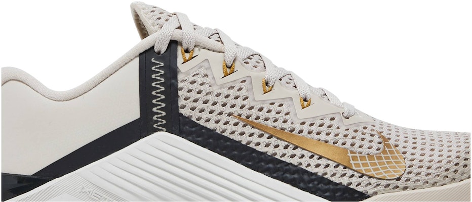 (W) Nike Metcon 6 'Coklat Cerah Orewood' AT3160-170 Order (W) Nike Metcon 6 'Coklat Cerah Orewood' AT3160-170