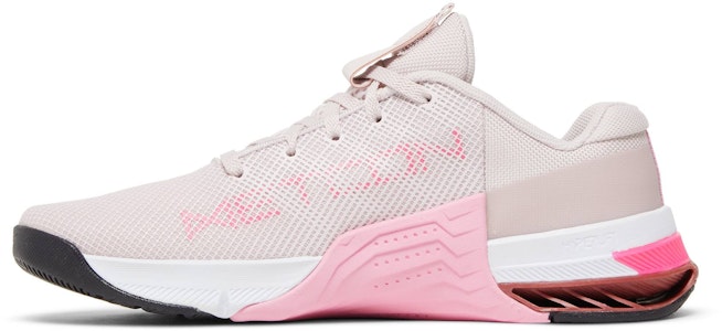 (W) 耐克 Metcon 8 '淡粉色' DO9327-600 Lookbook (W) 耐克 Metcon 8 '淡粉色' DO9327-600