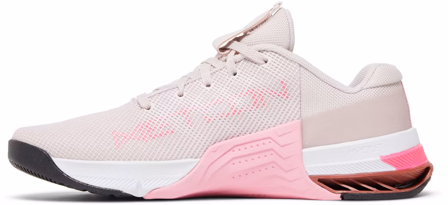 (Women) Nike Metcon 8 'Barely Rose' DO9327-600 Lookbook (Women) Nike Metcon 8 'Barely Rose' DO9327-600