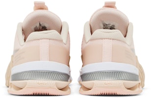 (女款)Nike Metcon 8 '淺柔粉金屬銀' DZ4702-600 Details for (女款)Nike Metcon 8 '淺柔粉金屬銀' DZ4702-600