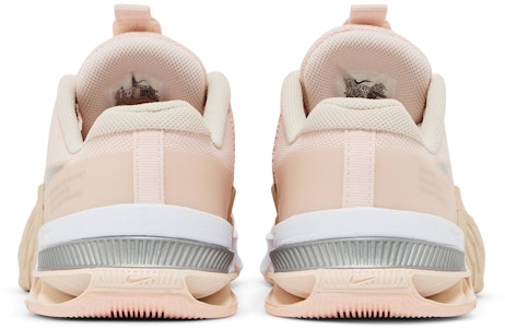 (W) (女性用) ナイキ メトコン 8 'ライトソフトピンクメタリックシルバー' DZ4702-600 DZ4702-600 Details for (W) (女性用) ナイキ メトコン 8 'ライトソフトピンクメタリックシルバー' DZ4702-600 DZ4702-600