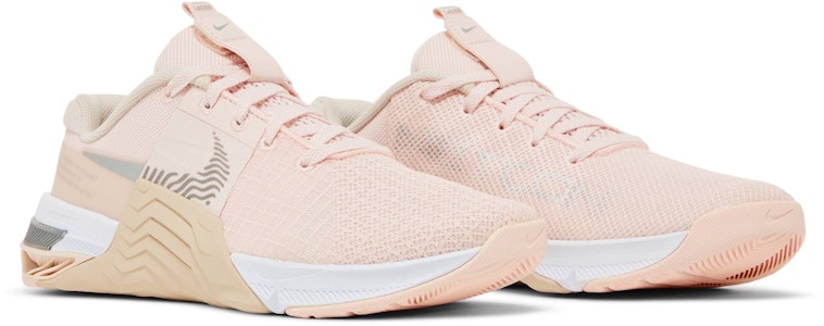 (W) (女性用) ナイキ メトコン 8 'ライトソフトピンクメタリックシルバー' DZ4702-600 DZ4702-600 Cheap (W) (女性用) ナイキ メトコン 8 'ライトソフトピンクメタリックシルバー' DZ4702-600 DZ4702-600