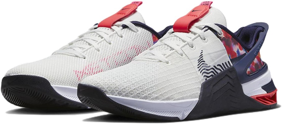 (W) 耐克Metcon 8 FlyEase‘白色午夜海军蓝’ DO9381-101 Lookbook (W) 耐克Metcon 8 FlyEase‘白色午夜海军蓝’ DO9381-101