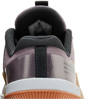 (W) ナイキ メトコン 8 プレミアム "パープルスモーク" DQ4681-500 Sizing (W) ナイキ メトコン 8 プレミアム "パープルスモーク" DQ4681-500