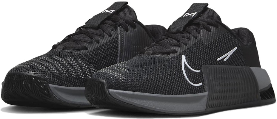 (W) Nike Metcon 9 'Hitam Asap Kelabu' DZ2537-001 Lookbook (W) Nike Metcon 9 'Hitam Asap Kelabu' DZ2537-001