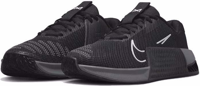 (女款)Nike Metcon 9「黑霧灰」DZ2537-001 Lookbook (女款)Nike Metcon 9「黑霧灰」DZ2537-001