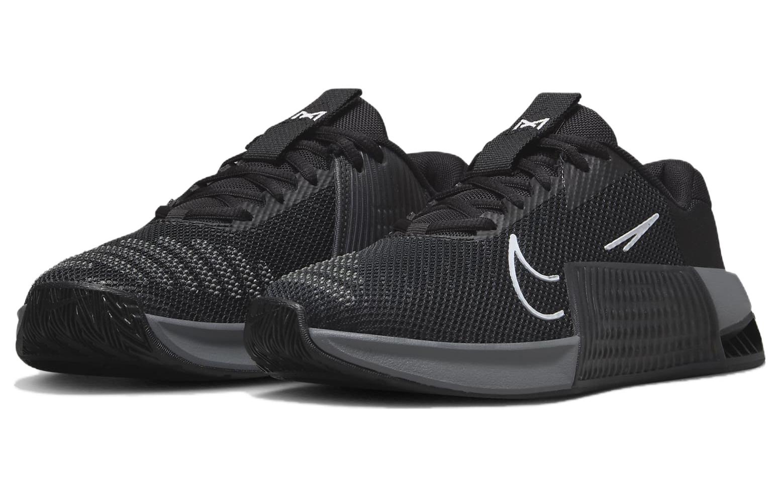 Shop (W) Nike Metcon 9 'Hitam Smoke Grey' DZ2537-001