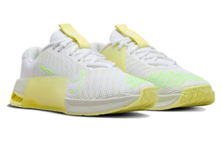 Lookbook (W) Nike Metcon 9 'Blanco Verde Luminoso' DZ2537-106