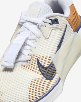 (W) Nike Metcon 9 AMP 'Blanco Hueso Claro' DZ2539-100 Sizing (W) Nike Metcon 9 AMP 'Blanco Hueso Claro' DZ2539-100