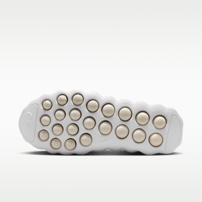 Order (W) Nike Mind 002 Blanc Sommet/Phantom/Marron Oarwood Clair/Argent Métallique HQ4310-101