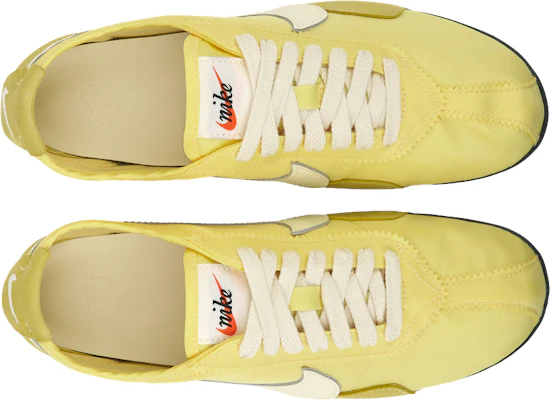 (W) Nike Moon OG ''Kuning Lembut'' IW0955-700 Purchase (W) Nike Moon OG ''Kuning Lembut'' IW0955-700