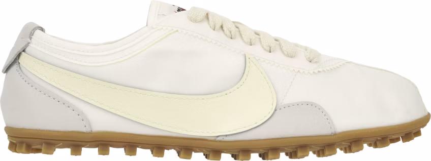 women-nike-moon-shoe-white-soft-pearl-gum-iw-0955-100