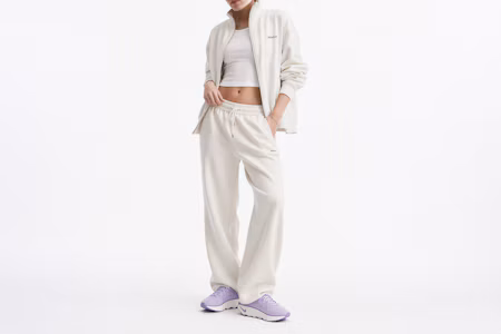 Order (W) Nike Motiva ''Barely Grape'' Sneakers DV1238-502
