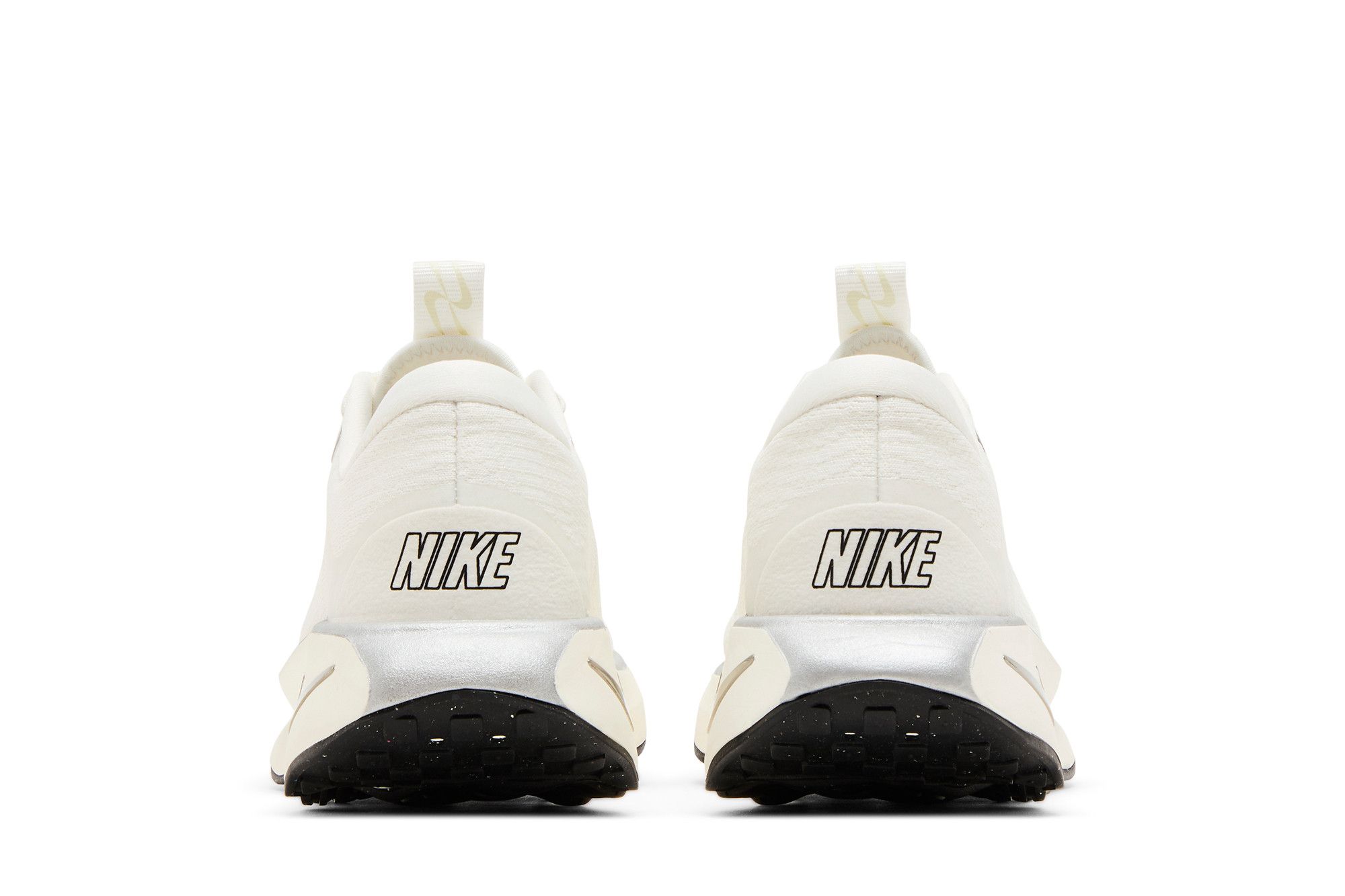 Details for (W) Nike Motiva ''Summit White Zwart'' DV1238-103