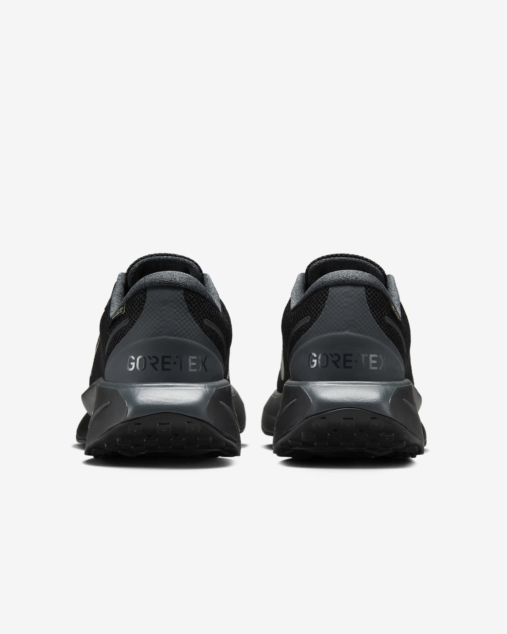 Sizing (W) Nike Motiva GORE-TEX 'Hitam Anthracite Hitam' HM0355-001