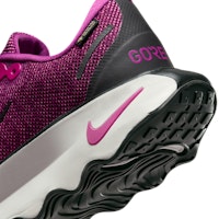 (W) 耐克 Motiva GORE-TEX 波尔多红/火粉/仙人掌花配色 HM0355-601 Cheap (W) 耐克 Motiva GORE-TEX 波尔多红/火粉/仙人掌花配色 HM0355-601