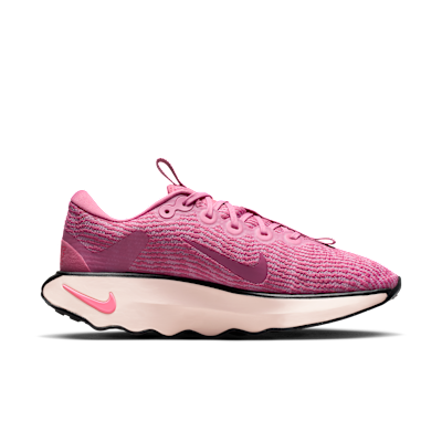 Lookbook (W) Nike Motiva Peonía/Rosa Elemental/Dinastía Púrpura/Coral Marino DV1238-606