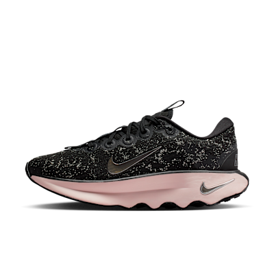 (Women) Nike Motiva SE Black/Silt Red/Metallic Silver HV2023-001