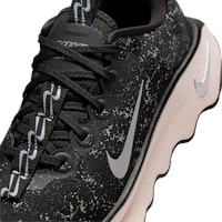 (W) 耐克Motiva SE 黑色/粉红沙/金属银 HV2023-001 Sizing (W) 耐克Motiva SE 黑色/粉红沙/金属银 HV2023-001