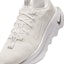 Sizing (W) Nike Motiva Blanco Summit/Blanco/Plateado Metálico/Blanco Summit DV1238-111