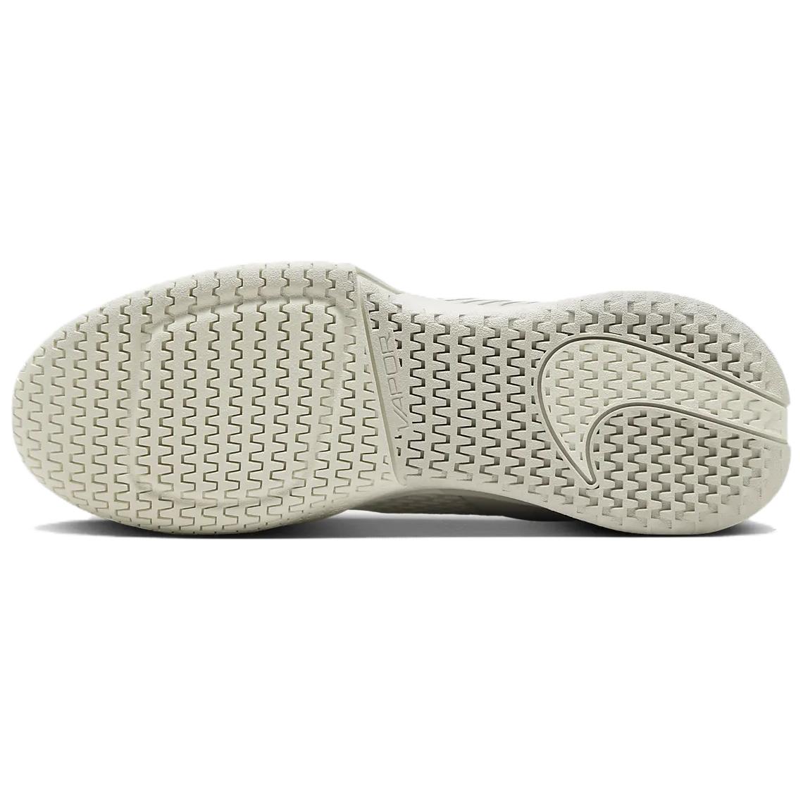 Shop (W) Nike NikeCourt Air Zoom Vapor Pro 2 Premium HC ''Gold Flair Pack'' Emas FZ1555-100