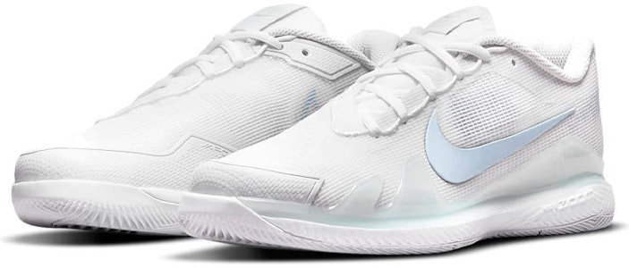 (W) Nike NikeCourt Air Zoom Vapor Pro 'Putih Aluminium' CZ0222-111 Lookbook (W) Nike NikeCourt Air Zoom Vapor Pro 'Putih Aluminium' CZ0222-111