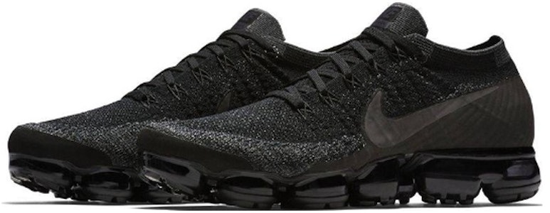 Nike Air VaporMax 三重黑色(女款) Lookbook Nike Air VaporMax 三重黑色(女款)