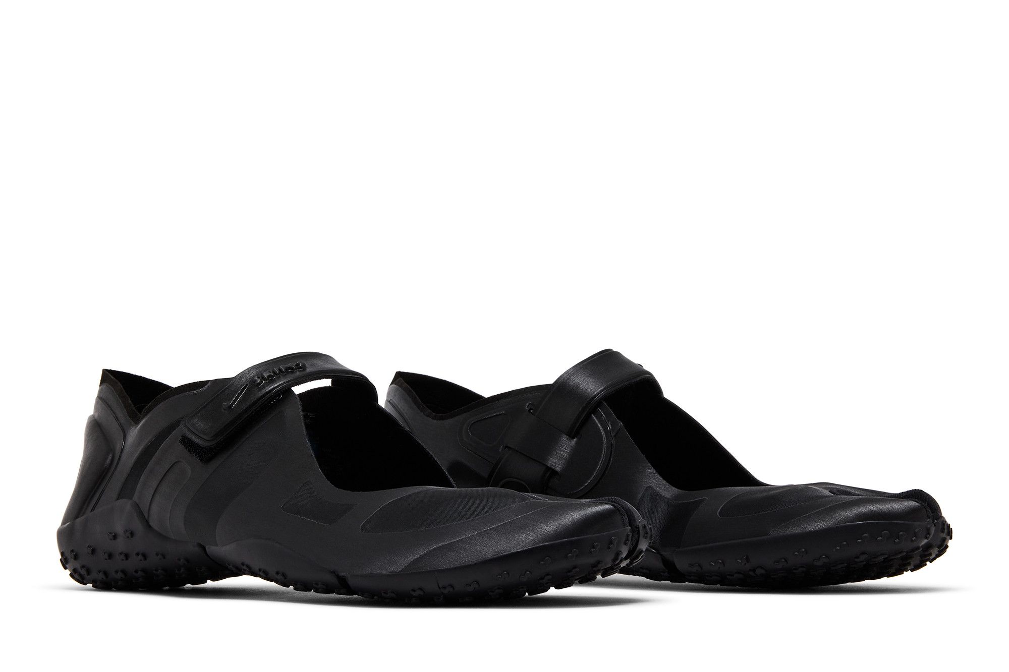 Cheap (W) Nike SKIMS Air Rift ''Satin - Hitam'' IQ7158-001