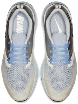 (W) Nike Odyssey React 2 Flyknit PRM 'Silver Sail' Sepatu Wanita Sporty Glamor AV2608-001 Lookbook (W) Nike Odyssey React 2 Flyknit PRM 'Silver Sail' Sepatu Wanita Sporty Glamor AV2608-001