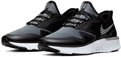 (W) 나이키 오디세이 리액트 2 쉴드 "메탈릭 실버" BQ1672-003 Lookbook (W) 나이키 오디세이 리액트 2 쉴드 "메탈릭 실버" BQ1672-003